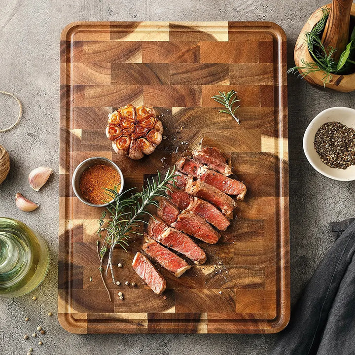 Premium Acacia Wood Cutting Board – 35cm x 25cm