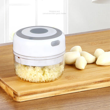 Electric Garlic Chopper – Mini USB - Yui's Kitchen