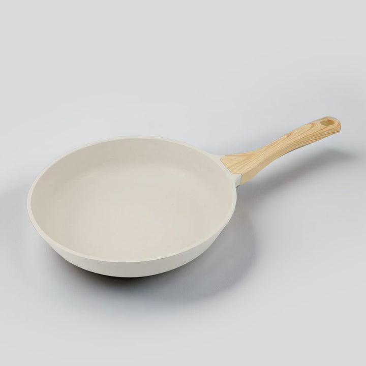 Non-Stick Frying Pan – Versatile for Every Kitchen - Yui's Kitchen