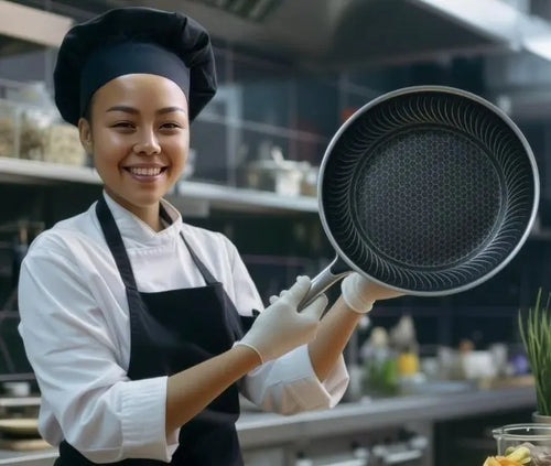 yuis-kitchen-banner-chef-in-kitchen-using-a-hex-pattern-satinless-steel-honeycomb-pan